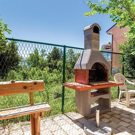 Beautiful Apartment In Crikvenica With Kitchen Exterior foto